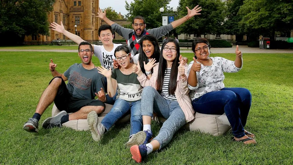 澳洲留学生回国被确诊无症状患者!维州政府承诺:给留学生发补贴!附各